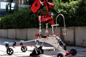 خبر خوب برای کودکان فلج مغزی؛ رونمایی از واکر بومی سازی شده